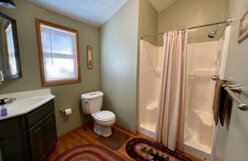 Vowinckel House | Cozy Cottage near Cook Forest Park, ANF