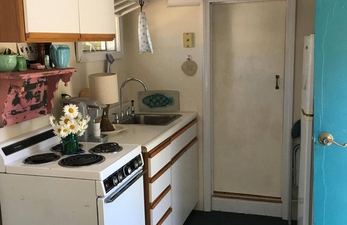 Rockport Cottage | Cozy Cottage Old Fashioned Charm