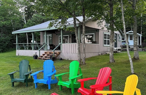 Hampton Cottage | Cozy cottage on Rumsey Lake, for your family vacation!
