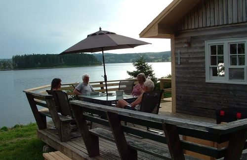 Guysborough County Cabin | Cozy cottage right on the water
