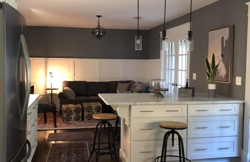 Firthcliffe House | Cozy Cottage minutes to West Point