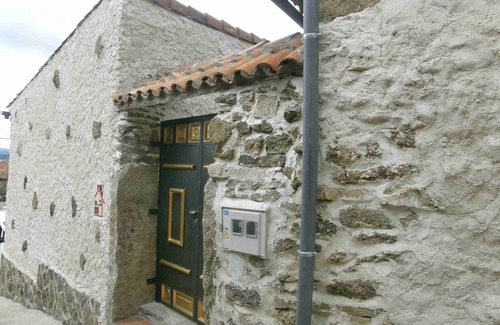 Navalosa Cottage | Cozy Cottage with Jacuzzi for 8/10 people.