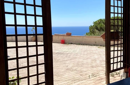 Licata Apartment | Cozy cottage with panoramic sea view and bathtub in Montesole, Licata
