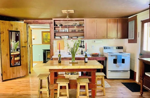 Lynn Garden Cabin | Cozy Country Cabin