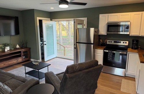 Sand Springs Cabin | Cozy country cabin with hot tub in Sand Springs on 7 acres w a pond