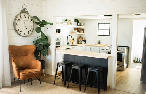 Burley Other | Cozy Country Farmhouse