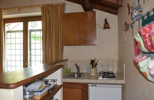 Salisano House | Cozy country house, with attention to detail with swimming pool