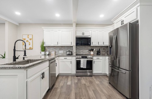 Eudora House | Cozy Country Retreat Modern! New