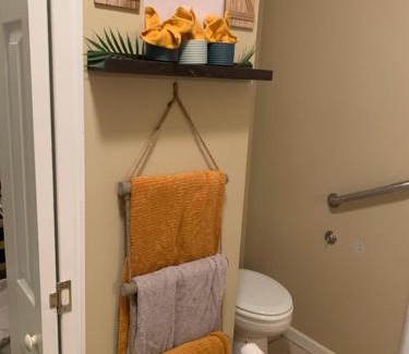 Saks House | Cozy Country Stay