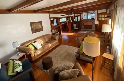Rocky Ford House | Cozy Craftsman in Melon Capitol awaits your visit!