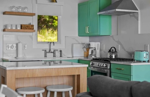 Lake Township House | Cozy Crystal Cottage - Dog Friendly!