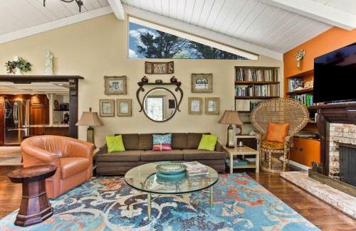 Graton House | Cozy Eclectic Barn Retreat - Large Kitchen - Dog-Friendly