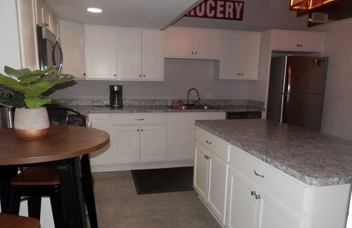 Tell City Apartment | Cozy efficiency apartment in Tell City with WiFi, AC