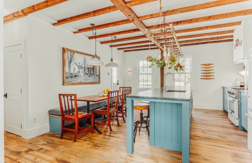 Stratham Other | Cozy family friendly private apartment farm stay