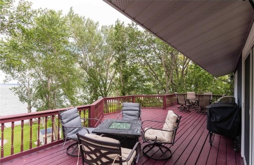 Battle Lake Cabin | Cozy Family-Friendly Cabin on Ottertail Lake - Your Perfect Minnesota Getaway