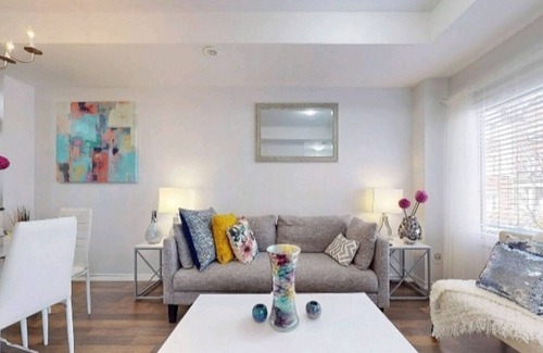 Fisherville House | Cozy Family Townhouse 2 Bedroom exclusive neighbourdhood close York university