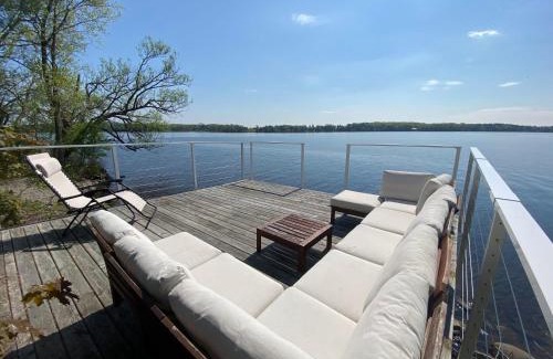 Prince Edward House | Cozy family waterfront retreat recently renovated