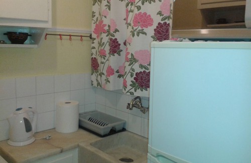 Attiki Apartment | Cozy flat near Attiki metro station and national railway station (FREE WI-FI)