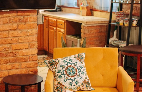 Riverwest Apartment | Cozy Garden Apartment in Eclectic Riverwest