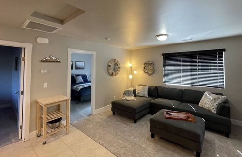 Flagstaff Cottage | Cozy Getaway Cottage