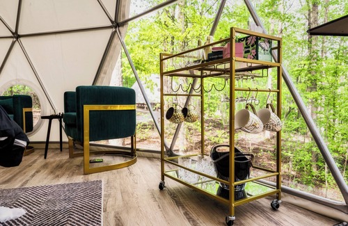 Robbins Cabin | Cozy Glamping Dome PERFECT for couples near Brimstone and Big South Fork