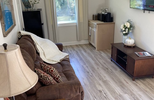 Tangipahoa Parish Apartment | Cozy guest house on the Tangipahoa River