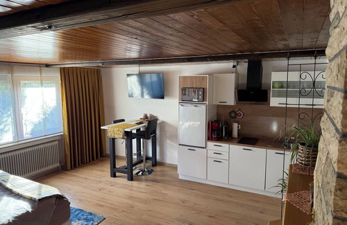 Notzingen Apartment | Cozy - Guest room