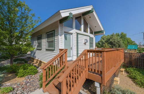 Nob Hill Cottage | Cozy Guesthouse in the Heart of Prescott!