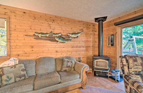Chief Lake House | Cozy Hayward Cottage with Dock and Lakefront View