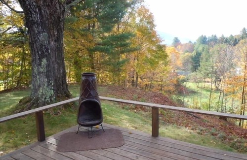 Windsor Cottage | Cozy Historic Hilltop Cottage with Mount Ascutney View
