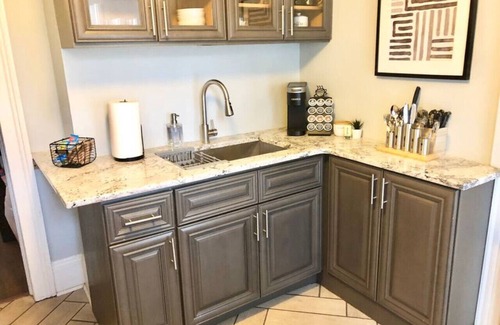 Historic Oakwood House | Cozy Historic Oakwood Duplex