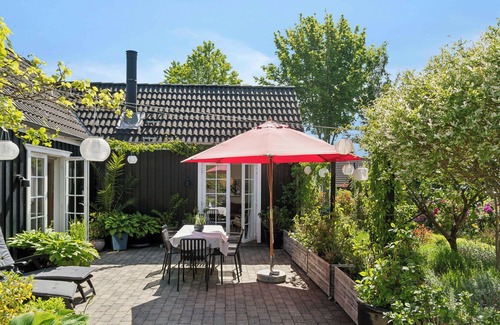 Rageleje House | Cozy holiday home in scenic Rågeleje