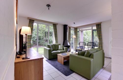 Municipality of Dalfsen House | Cozy holiday home with a garden near Zwolle