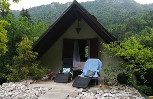 Ig Ski Chalet | Cozy holiday house ISKARETREAT in the Iški Vintgar gorge near Ljubljana