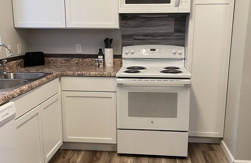Lafayette House | Cozy Home 3 miles from Purdue