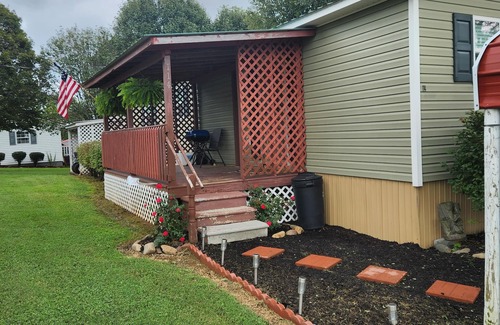 Telford House | Cozy home 5 Mins from Historic Jonesborough!