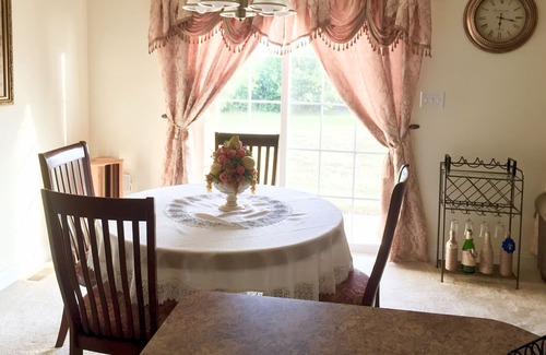 Harrisburg House | Cozy home away from home near Hershey and its attractions