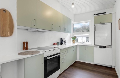 Tejn House | Cozy home in Allinge with WiFi