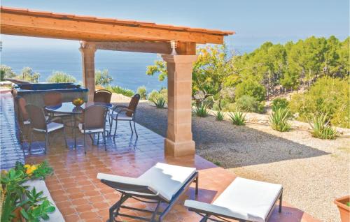 Estellencs House | Cozy Home In Estellencs With Wifi
