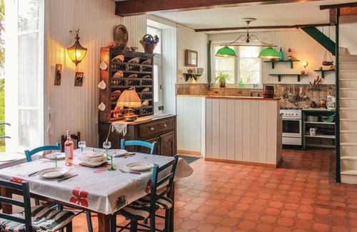 La Foret-Fouesnant House | Cozy home in La Forêt Fouesnant