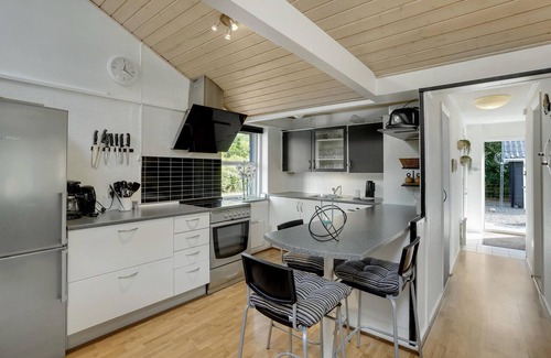 Bork Havn House | Cozy home in Hemmet with WiFi