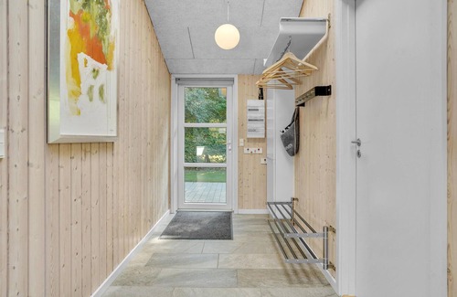 Bork Havn House | Cozy home in Hemmet with sauna