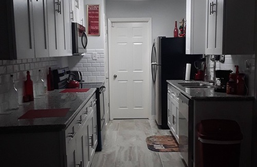 Barker House | Cozy home in Katy TX