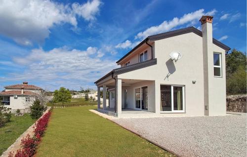 Trget House | Cozy Home In Labin With Wifi