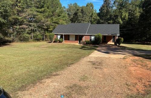 McDonough Apartment | Cozy Home in McDonough