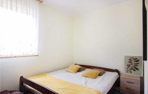 Gledy House | Cozy Home In Morag With Lake View