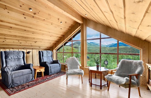 Kvam House | Cozy home in Norheimsund with sauna