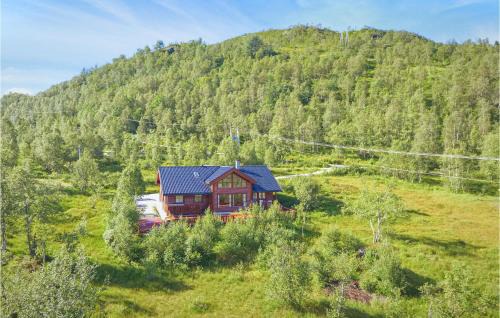 Kvam House | Cozy Home In Norheimsund With Sauna