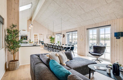 Houstrup House | Cozy home in Nørre Nebel with sauna