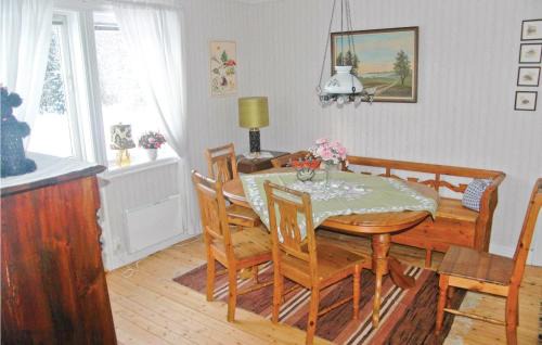 Olsremma House | Cozy Home In Ölsremma With Wifi